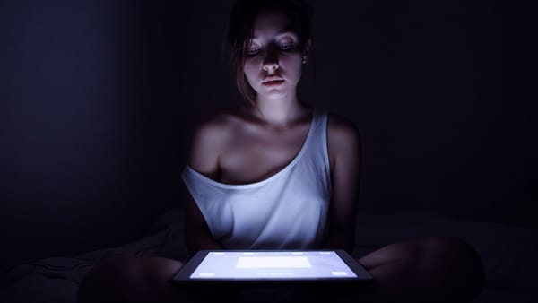 Everything Is Interesting. Nothing Feels Alive